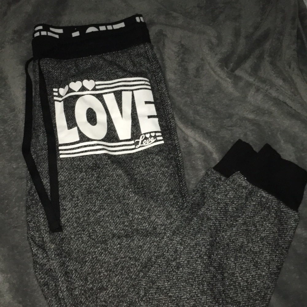 sweatpants